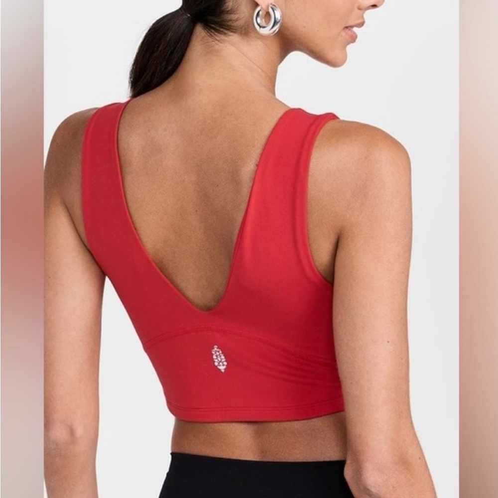 Free People Winterberry Red V-Neck Cropped Tank Bra Medium - Picture 5 of 5